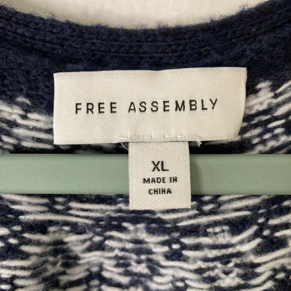 Coastal Navy Blue Fair Isle Knit V-Neck Button Front Cardigan XL Nordic Preppy - Picture 7 of 11